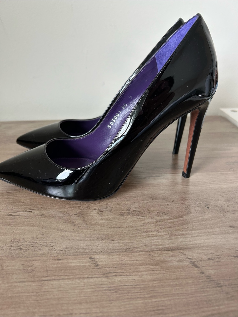 Ralph Lauren Celia Black Patent Heel Size EU 38 New in Box Purple Label - Picture 4 of 10
